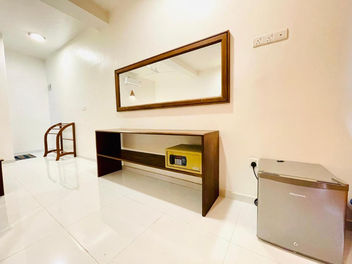 Arrow Beach Resort Boossa Luaran gambar