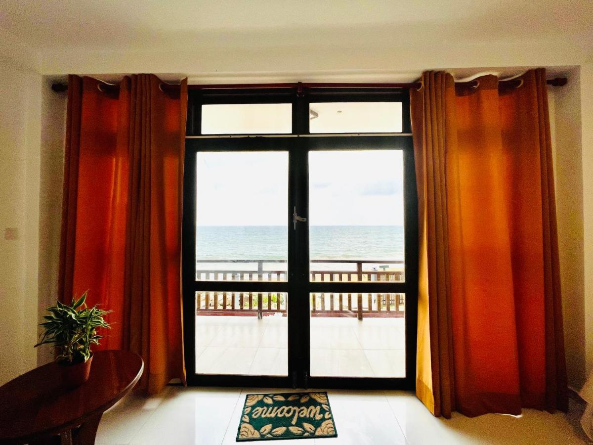Arrow Beach Resort Boossa Luaran gambar