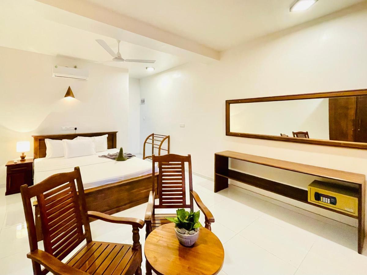 Arrow Beach Resort Boossa Luaran gambar